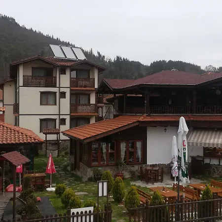 Комплекс Родопски Рай Guest house *