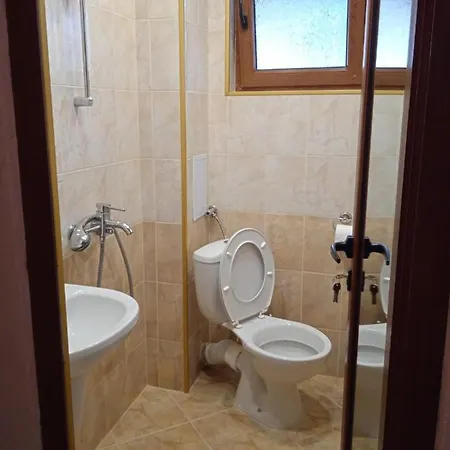 Комплекс Родопски Рай Guest house Smilyan (Smolyan)