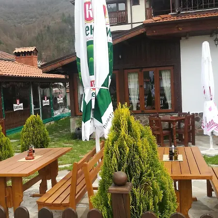 Комплекс Родопски Рай Smilyan (Smolyan)