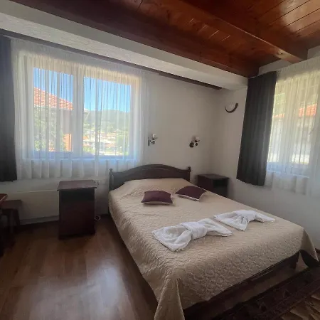 Комплекс Родопски Рай Smilyan (Smolyan)
