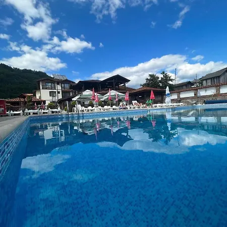 Комплекс Родопски Рай Guest house *